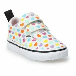 Vans® Doheny V Kids' Rainbow Hearts Skate Shoes